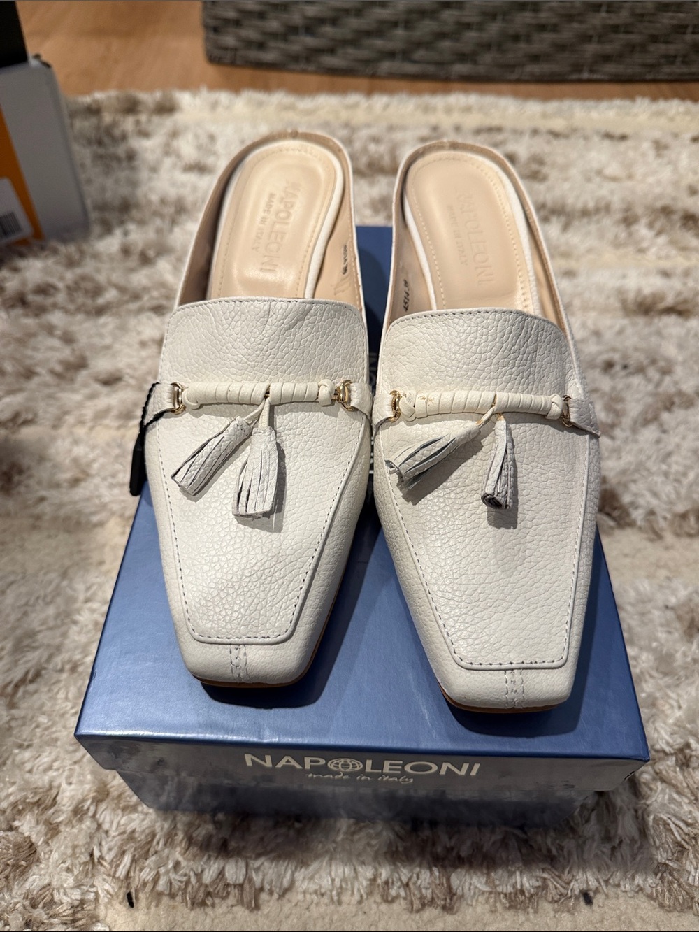 Napoleoni Cream Leather Tassel Mules size 39